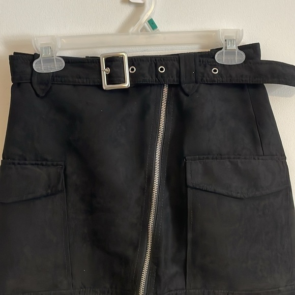 NWT Edgy Cargo Mini Skirt 4 Black Zipper Contemporary Minimalist grunge Divided - Picture 5 of 15